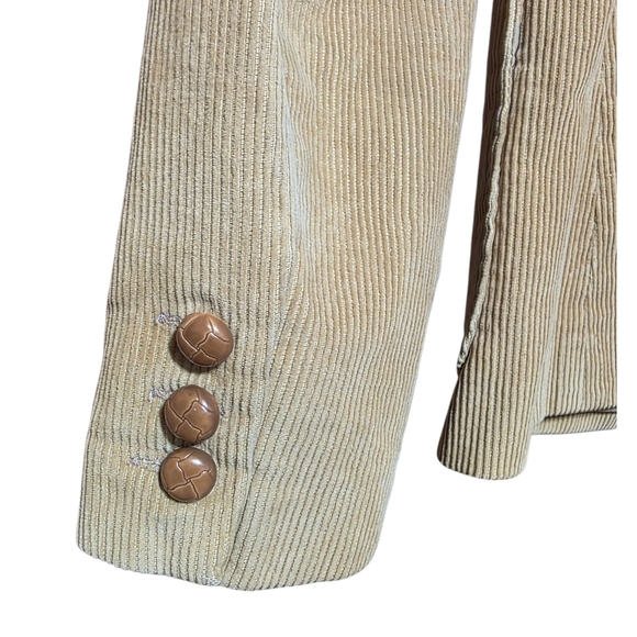 Vintage Classic Tan Corduroy Blazer - Picture 5 of 7